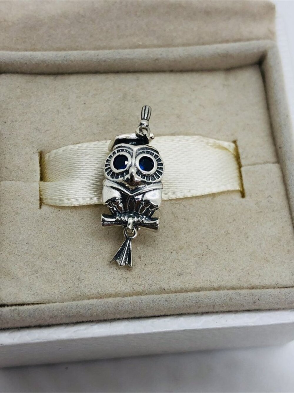 ✨🔥Pandora Wise Owl Graduation Charm